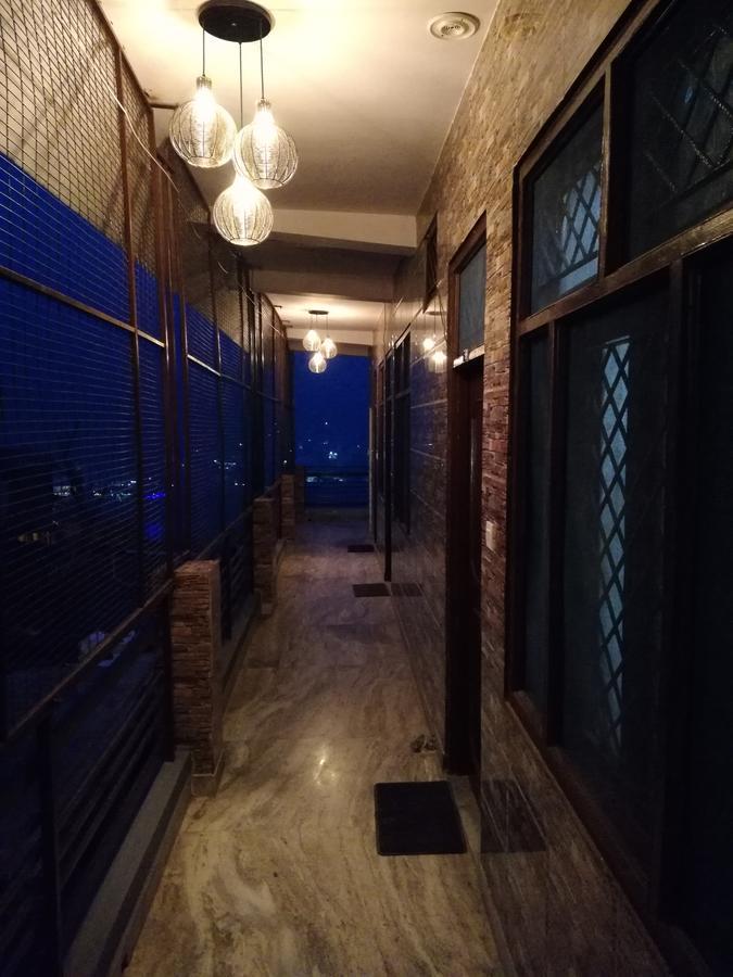 Raahi The Travellers Nest Hotel Rishīkesh Zewnętrze zdjęcie